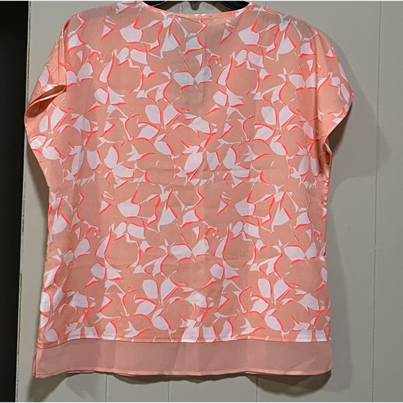SELLING DKNY BLOUSE FOR WOMEN SIZE SMALL COLOR FLAMINGO 🦩 SLEEVELESS BNWT - Picture 11 of 12